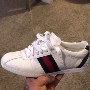 Woman Gucci sneaker